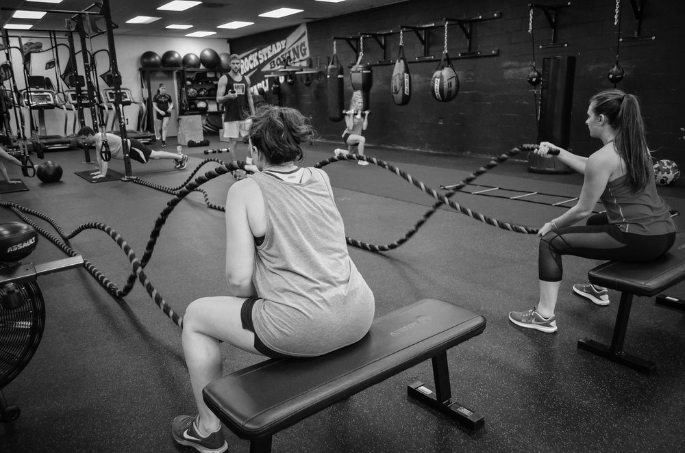 Tribbing pussy eating petite gym